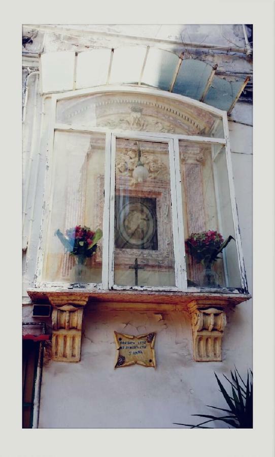 Il Volo Del Gabbiano Apartment Napoli Exterior foto